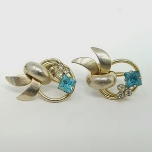 Vintage Blue Rhinestone and Gold Tone Clip On Earrings Screw Backs, Retro Design